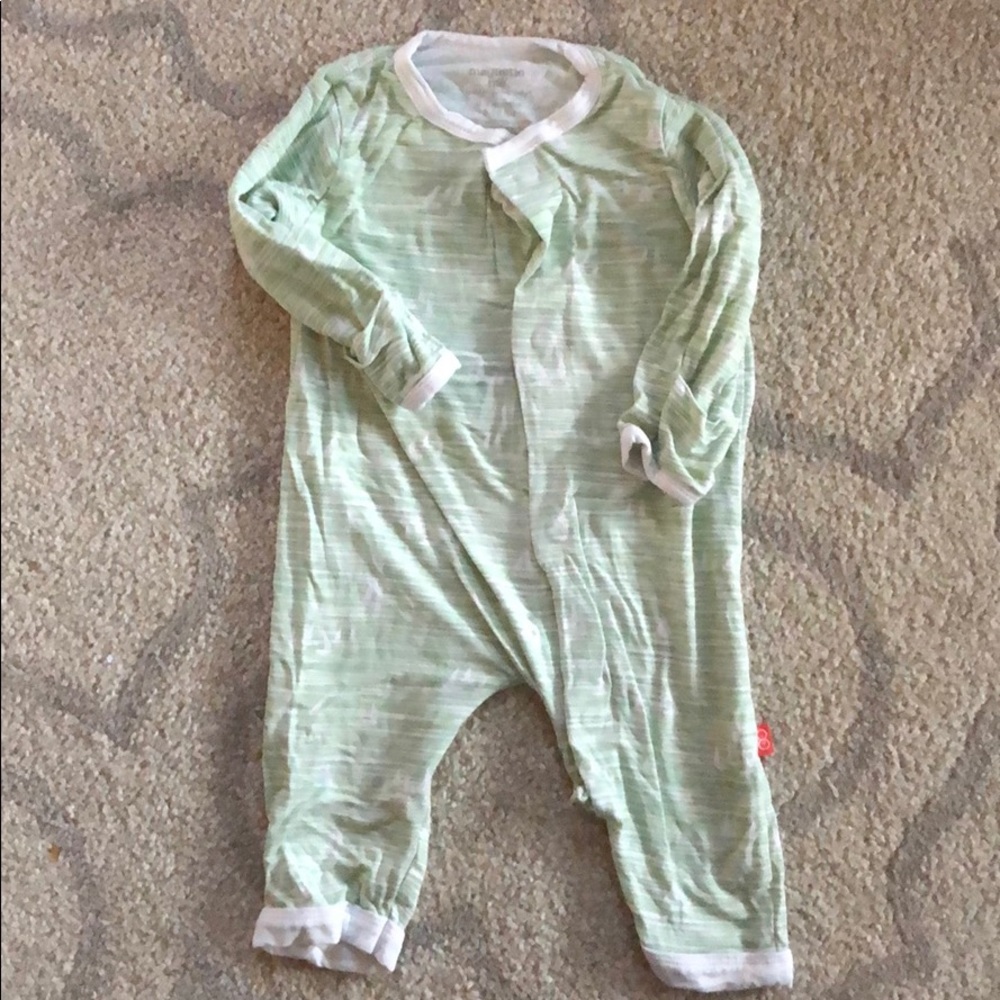 Magnificent Baby pajamas